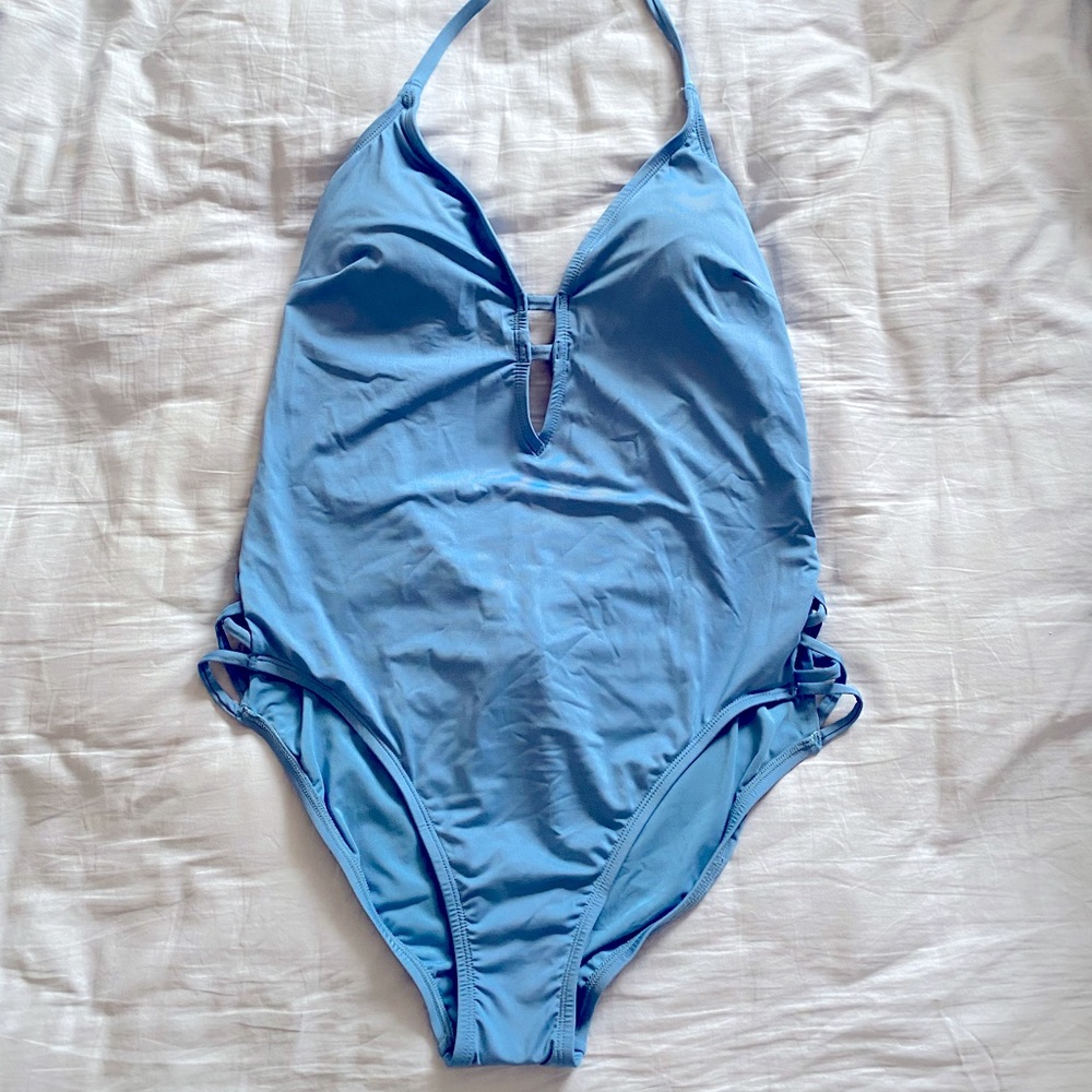 One-piece bathing suit // Laundry by Design